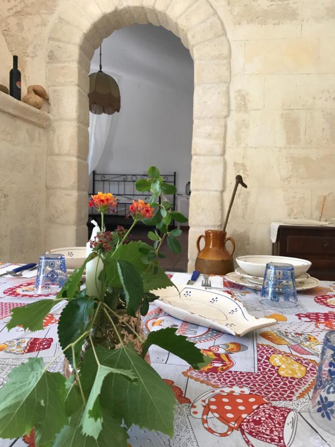 Villa Sara Di Puglia Кастеланета Екстериор снимка
